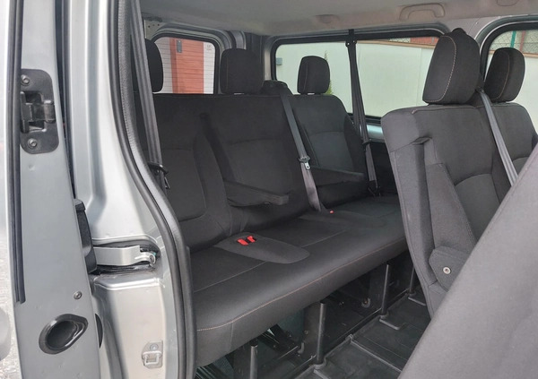 Renault Trafic cena 66900 przebieg: 262000, rok produkcji 2016 z Wolbrom małe 529